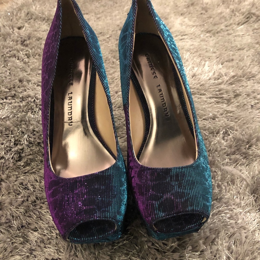 Beautiful purple/blue peep toe heels